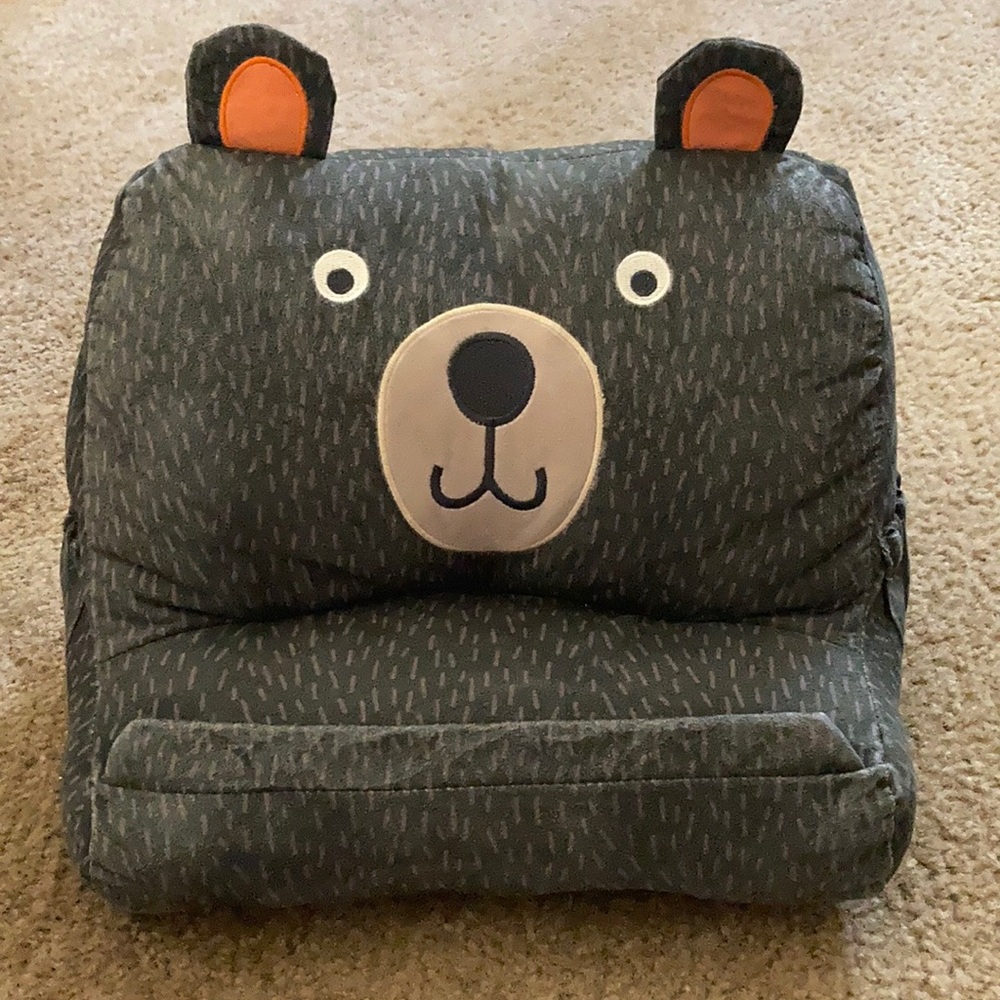 Kid’s tablet/book stand